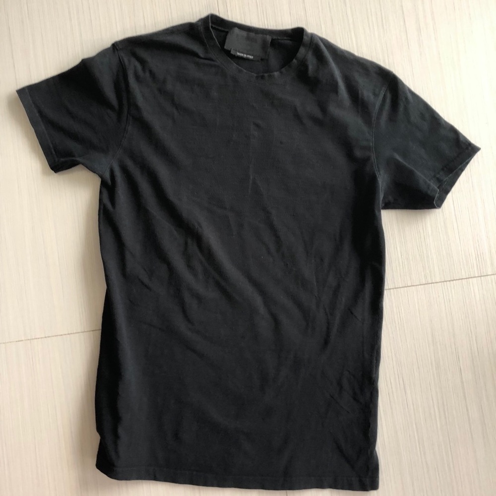 Prada Men’s Slim Fit T-Shirt in Medium
